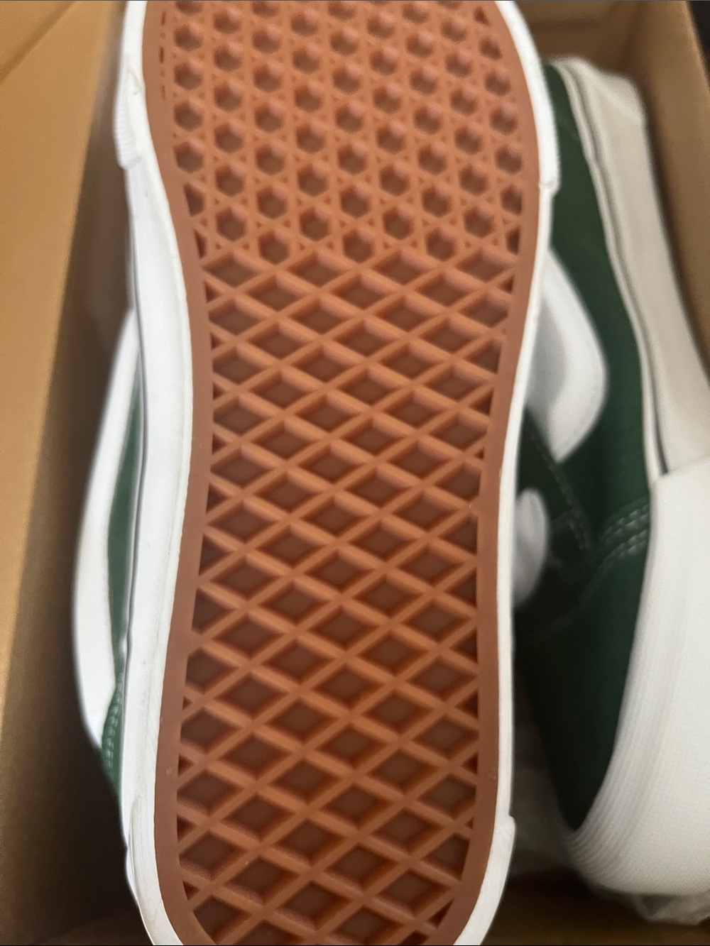 Vans - Picture 6 of 10